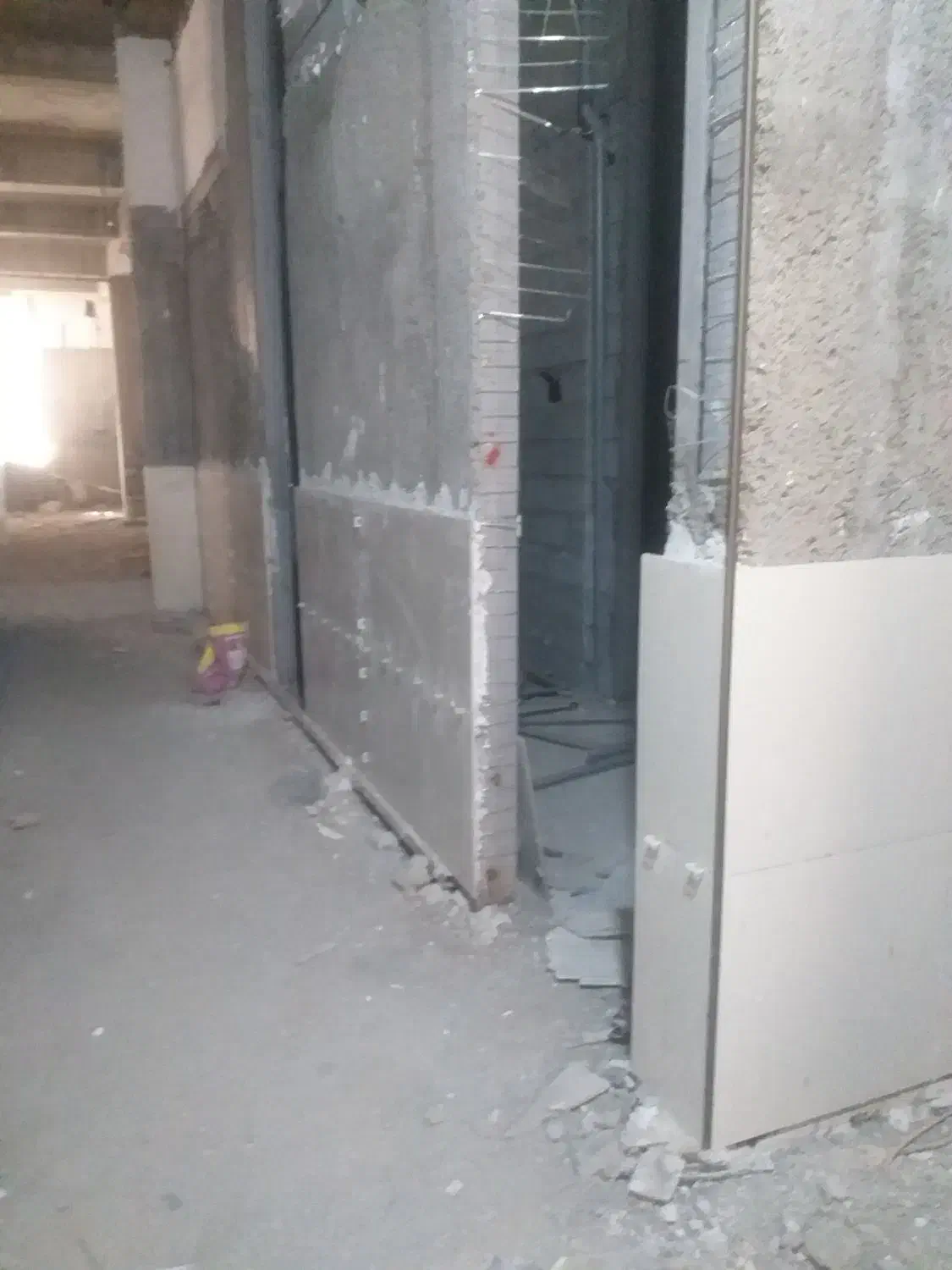 کاشیکار و سرامیک کار چسبی وکارگربرشکار|استخدام معماری، عمران و ساختمانی|ری, شهید بهشتی|دیوار