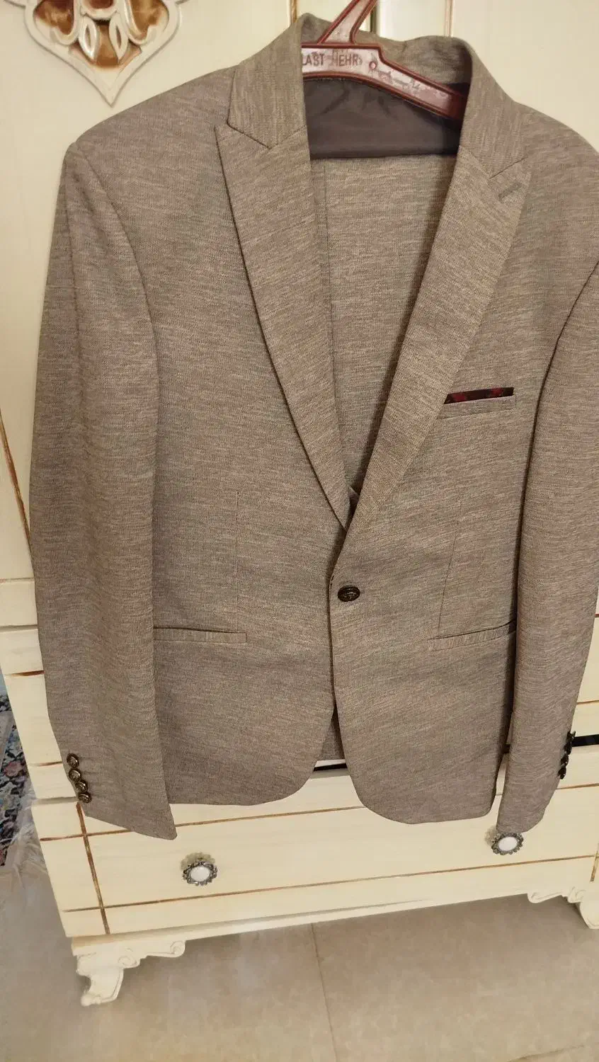 کت و شلوار همراه پیراهن|لباس|تربت‌حیدریه, حاجی یار‎|دیوار