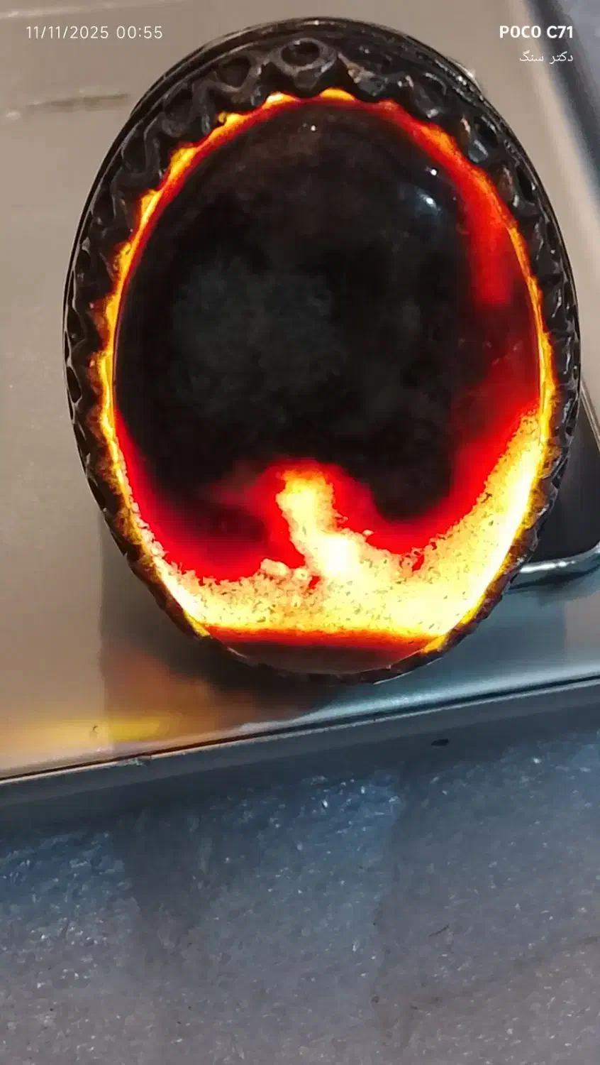 انگشتر عقیق سلیمانی مصور غول پیکر قدیمی|کلکسیون اشیاء عتیقه|اهواز, زیتون کارگری|دیوار