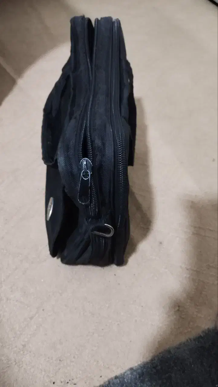 کیف دوشی و دستی مهندسی|کیف، کفش، کمربند|اندیشه, اندیشه فاز ۳|دیوار