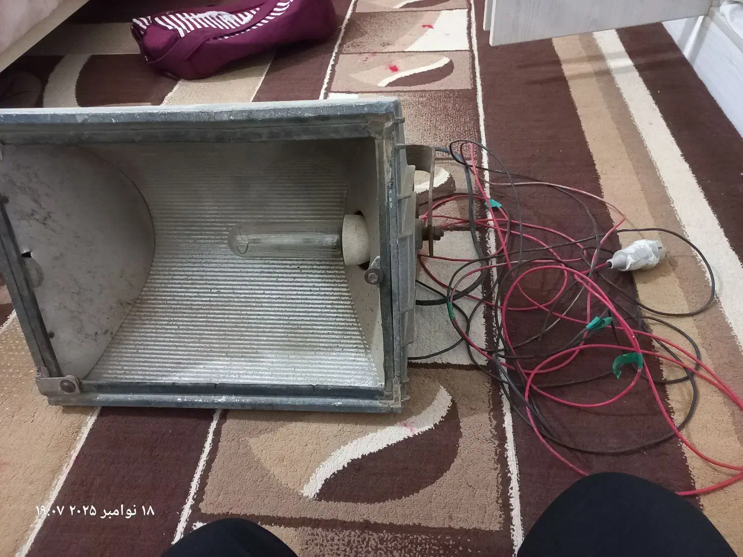 نورافکن پرقدرت|لامپ و چراغ|بندر امام خمینی, |دیوار