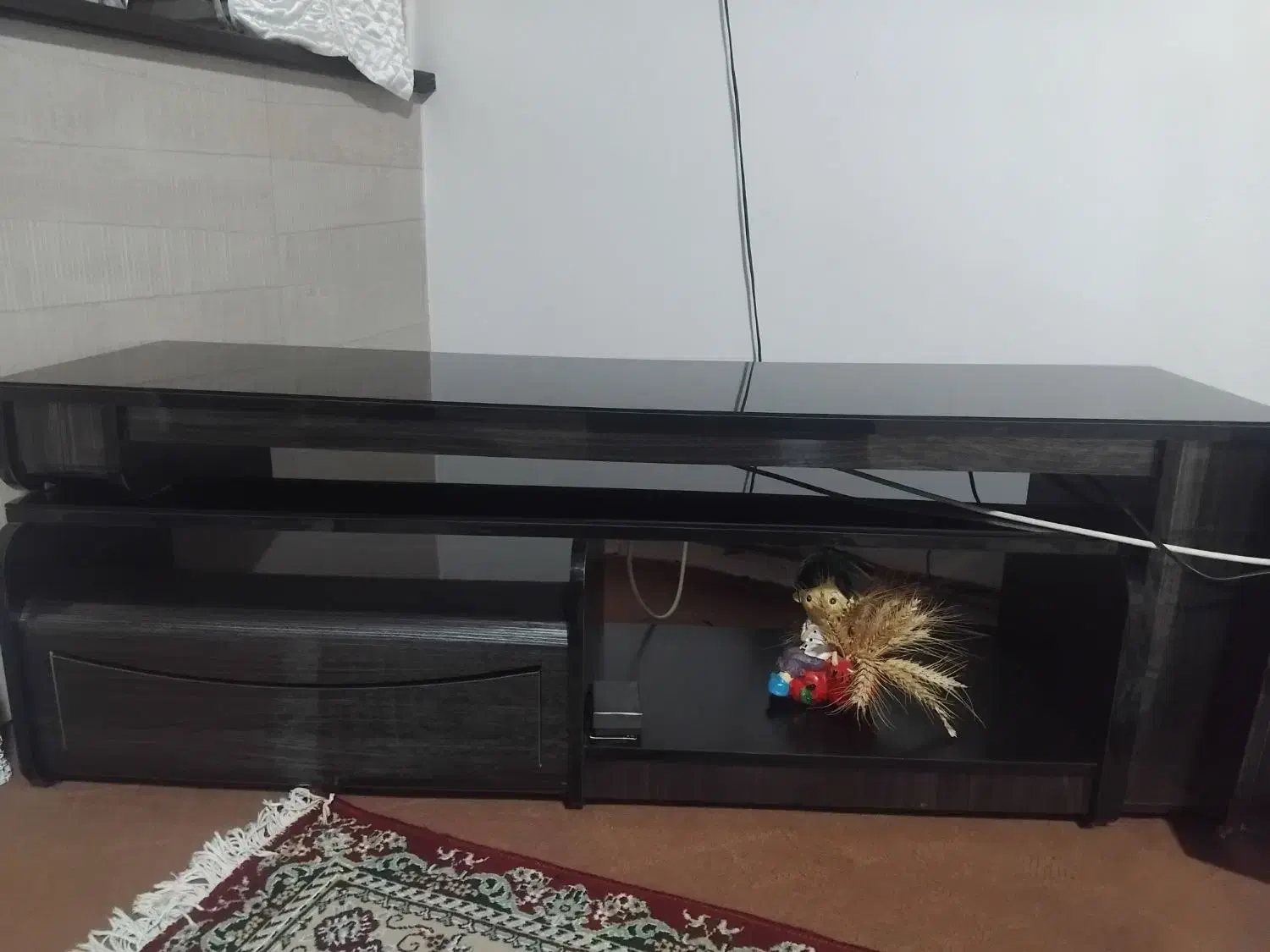 وسایل خانه|بوفه، ویترین، کنسول|مرند, |دیوار