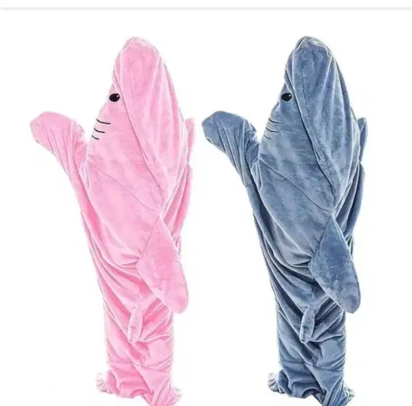 پتو کوسه ای داخل خزدار|رختخواب، بالش، پتو|اردبیل, |دیوار