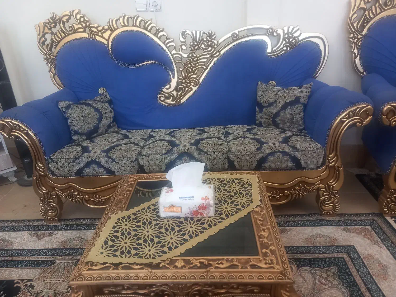 مبل سلطنتی هفت نفره|مبلمان خانگی و میز عسلی|کاشمر, |دیوار