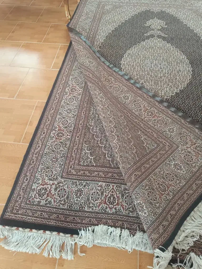 فرش دستبافت ماهی نو جفت شش متری بسیار خوش بافت|فرش|تبریز, |دیوار