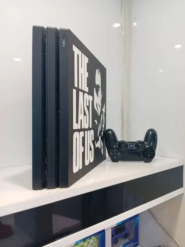 پلی استیشن 4 پرو دو دسته ps4 pro|کنسول، بازی ویدئویی و آنلاین|ساری, |دیوار
