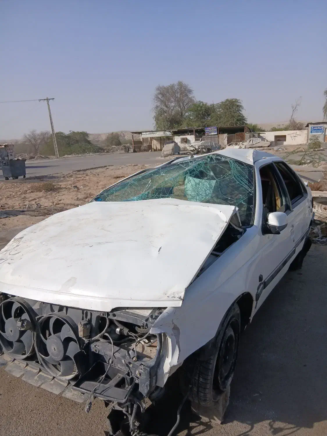 خودو تصادفی ۴۰۵slx موتور معمولی|خودرو سواری و وانت|بندرعباس, |دیوار