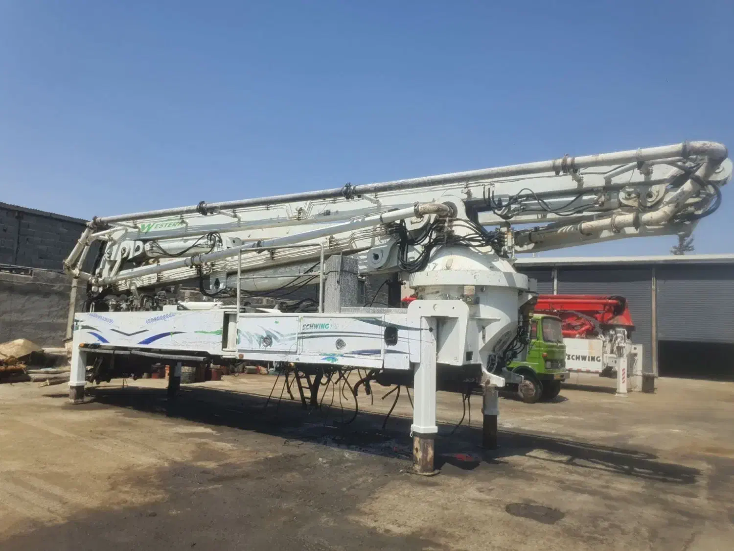 پمپ بتن دکل|خودرو سنگین|باغستان, |دیوار