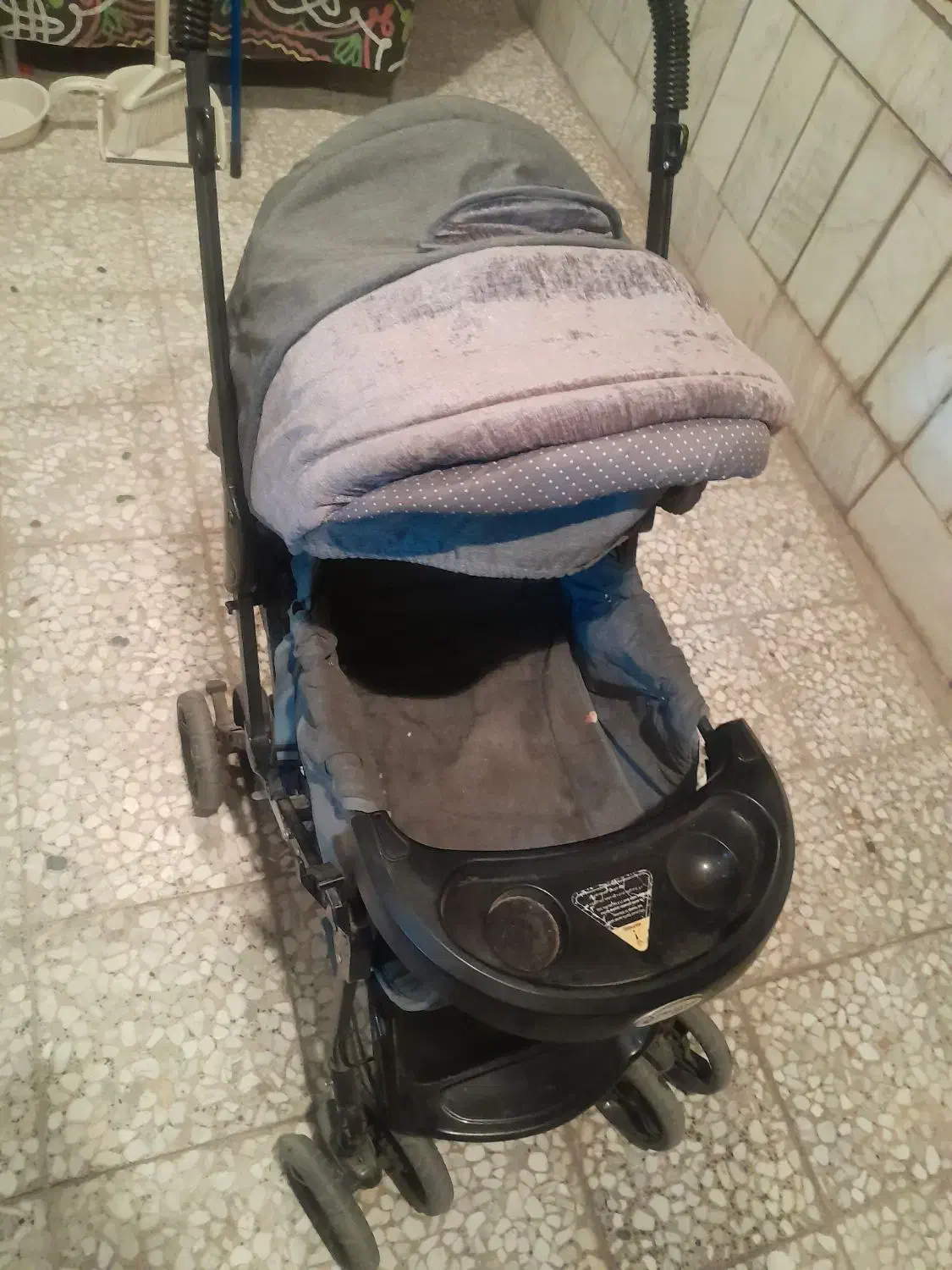 کالسکه|کالسکه و لوازم جانبی|اصفهان, سرتاوه|دیوار