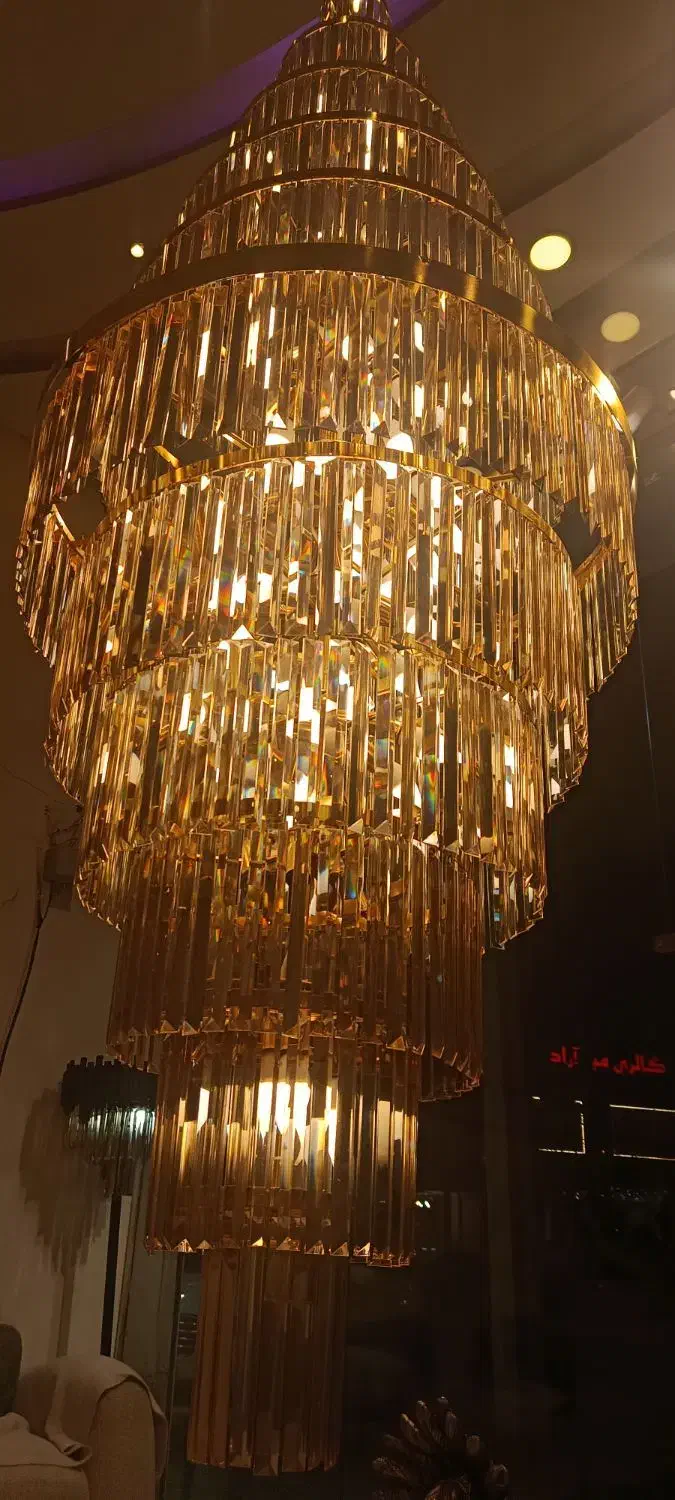 لوستر آویز ۶۰ شاخه تمیز  سالم|لوستر و چراغ آویز|ملایر, |دیوار