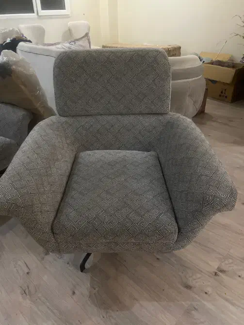 صندلی گردان|مبلمان خانگی و میز عسلی|تهران, شادمان|دیوار