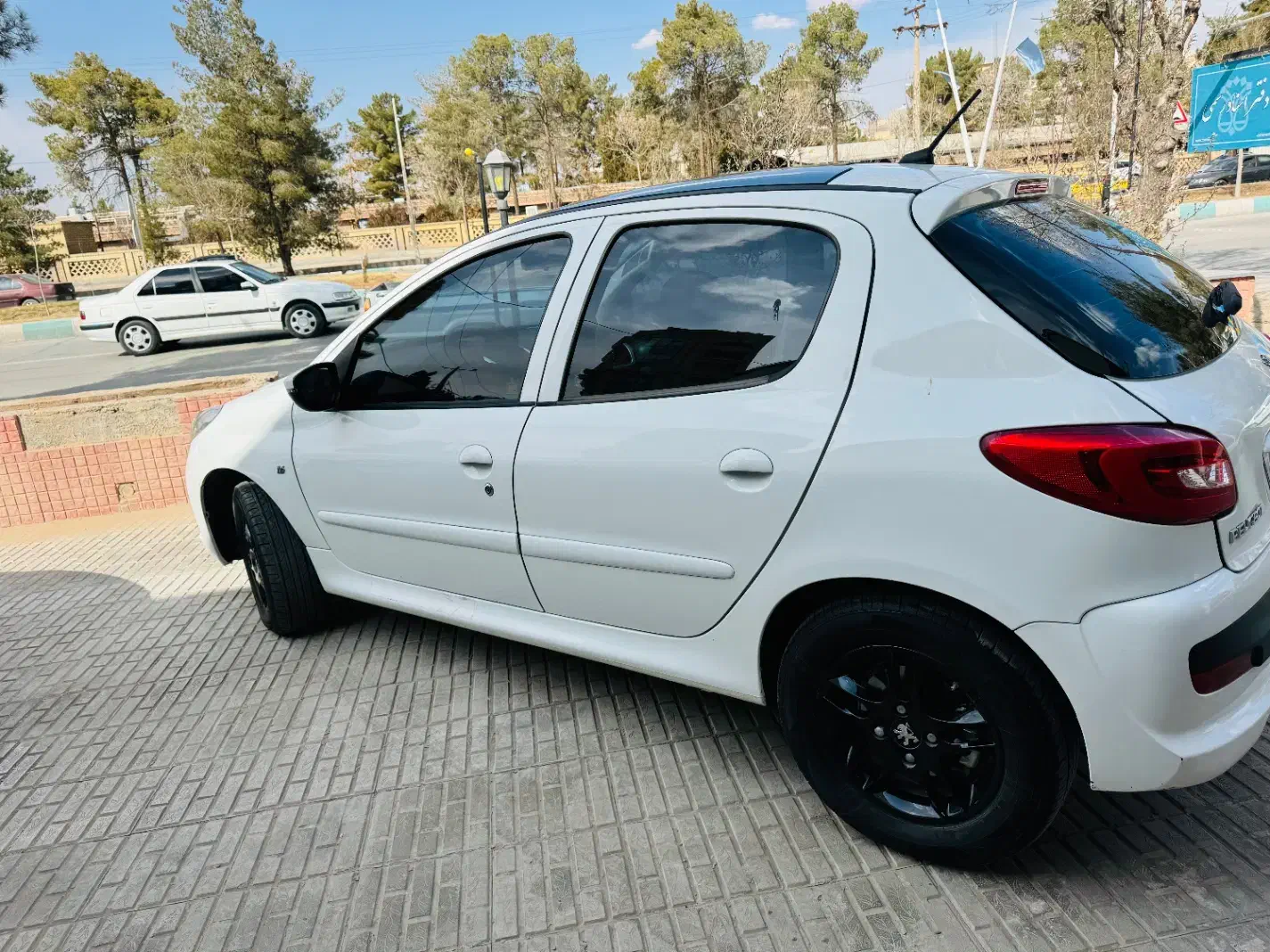 207 پانورما ۱۴۰۲ (ارتقا یافته)|خودرو سواری و وانت|کرمان, |دیوار