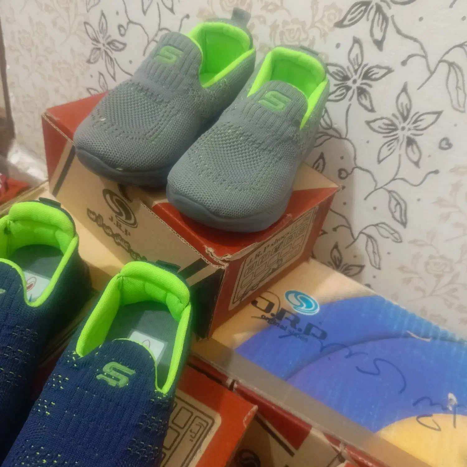 کفش بچه گانه عمده|حراج|اهواز, فاز ۱ پادادشهر|دیوار