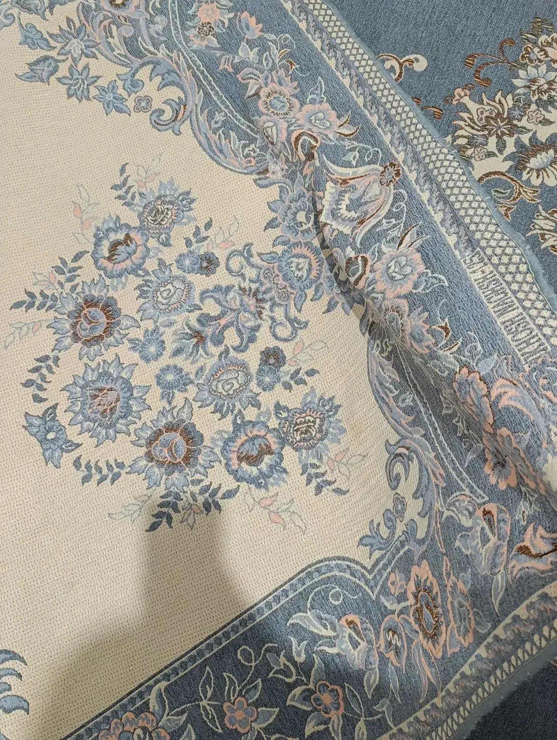 رو فرشی مخمل ۱۲ متری رو بالشتی|روفرشی|کرمانشاه, |دیوار