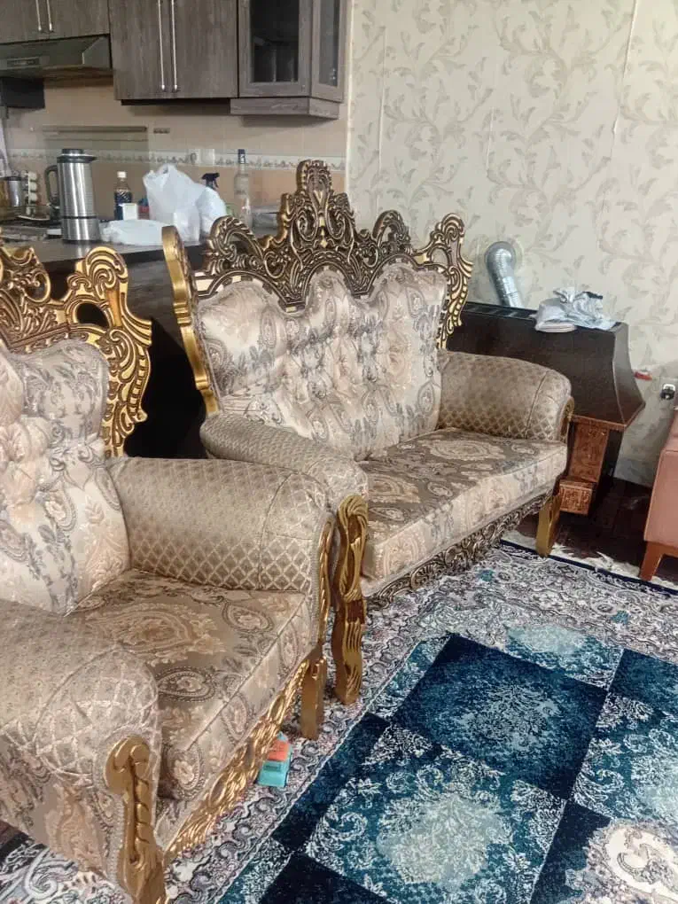 مبل سلطنتی و راحتی|مبلمان خانگی و میز عسلی|جهرم, |دیوار