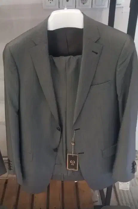 فروش عمده کت و شلوار مردانه سایز ۴۶ تا۵۲|لباس|مشگین شهر, |دیوار