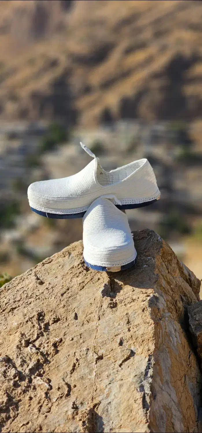 گیوه کلاش ممتاز هورامان|کیف، کفش، کمربند|اورامان, |دیوار