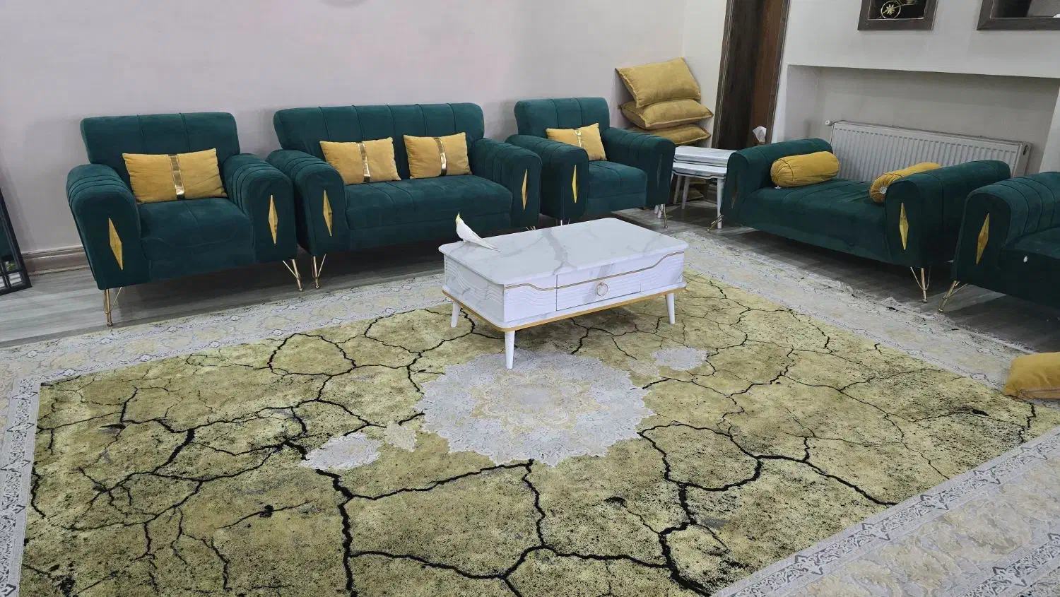 مبل راحتی 9نفره|مبلمان خانگی و میز عسلی|قدس, شهرک فرزان|دیوار