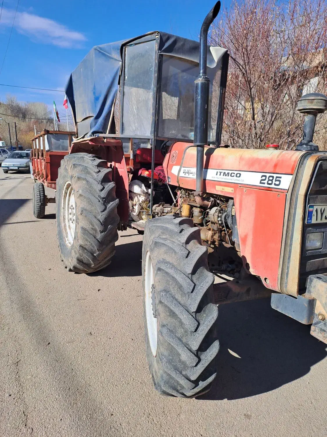 تراکتور ۲۸۵ مدل ۸۷ سالم|خودرو سنگین|آوج, |دیوار