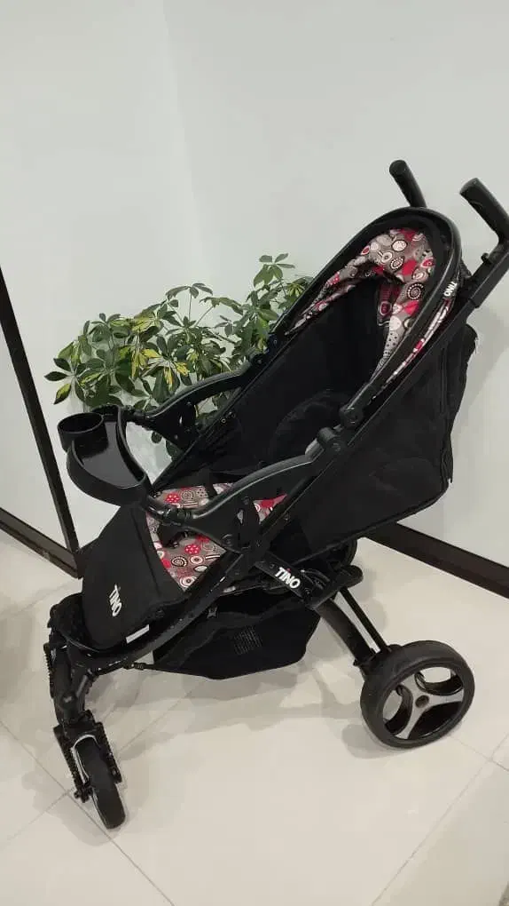 کالسکه و کریر و ساک نوزاد|کالسکه و لوازم جانبی|کرج, باغستان|دیوار