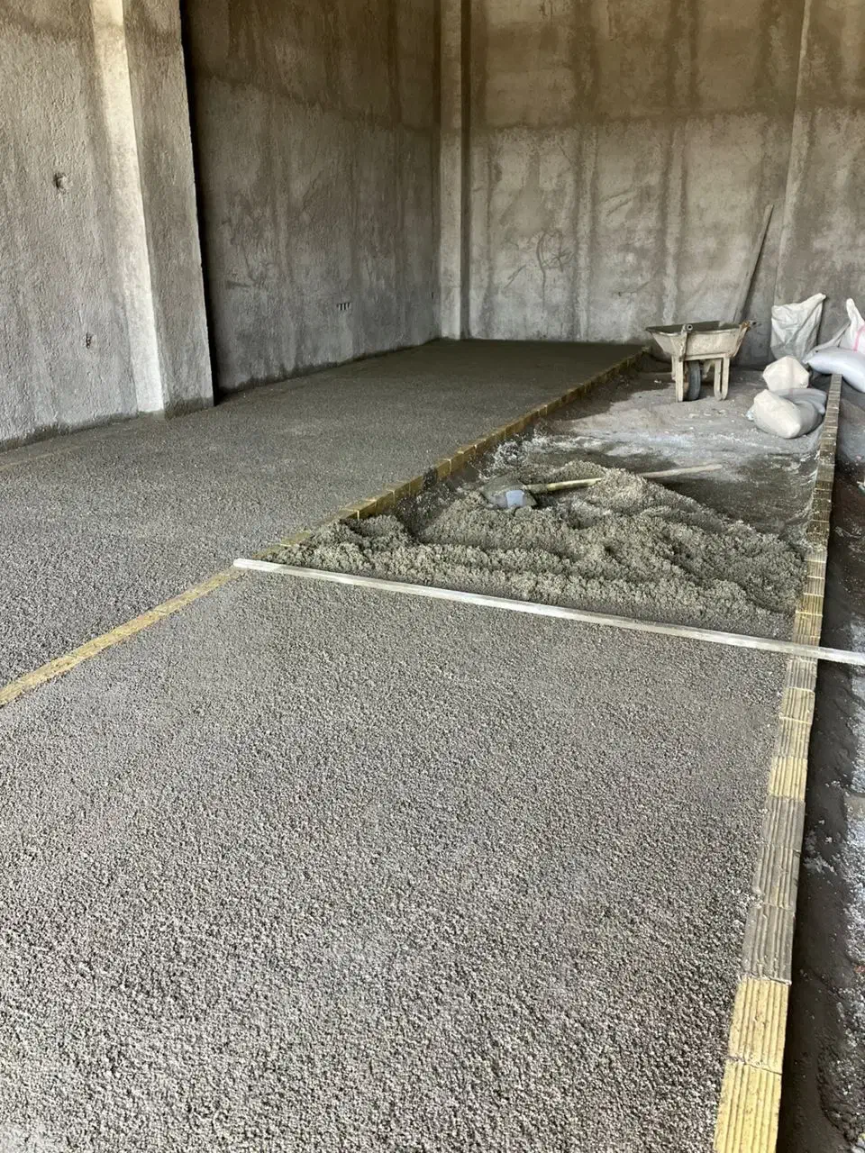 پوکه سبک پرلیت و پومیکس|مصالح و تجهیزات ساختمان|یزد, |دیوار