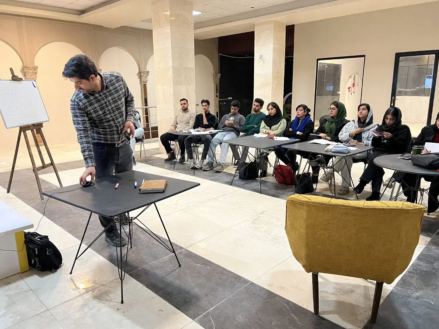 دوره تولیدمحتوا و تدوین با گوشی|خدمات آموزشی|کرمان, |دیوار