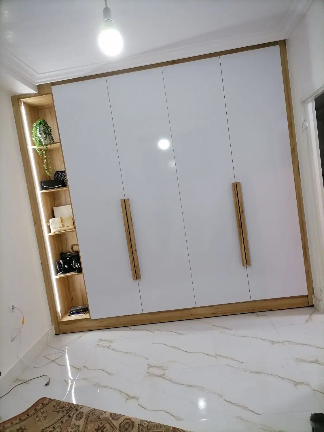 کابینت حسینی|جاکفشی، کمد، دراور|شاهین دژ, |دیوار