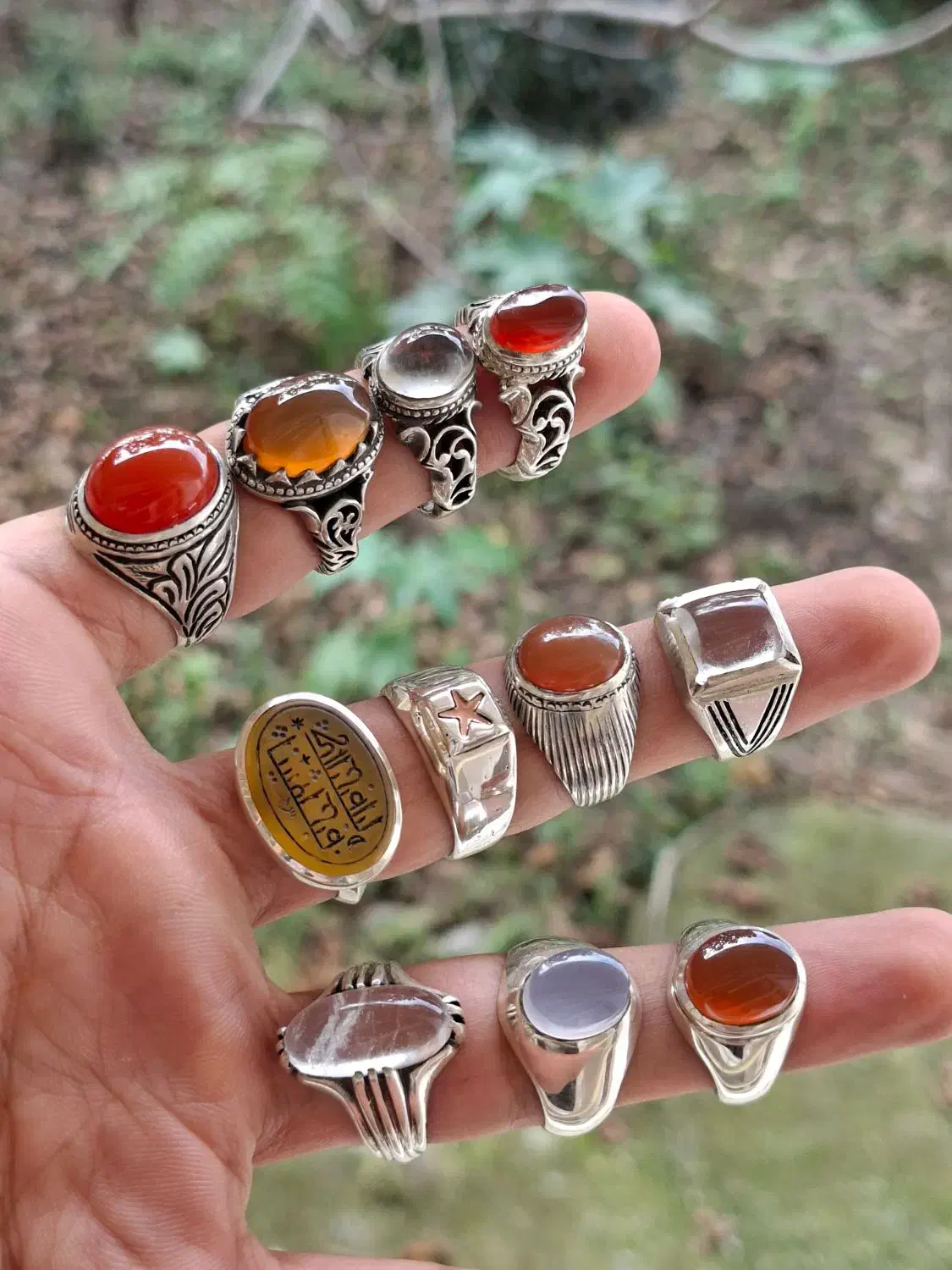 ۲۴ عدد انگشتر نقره کار دست با نگین های معدنی|جواهرات|محمودآباد, |دیوار