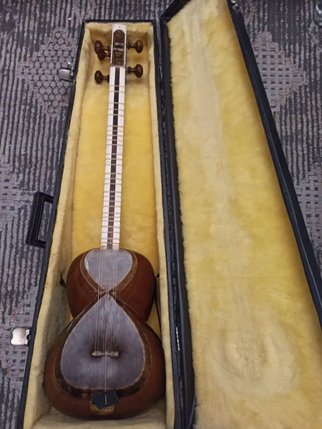 تار رشیدی ملایری|سازهای سنتی|تهران, قبا|دیوار