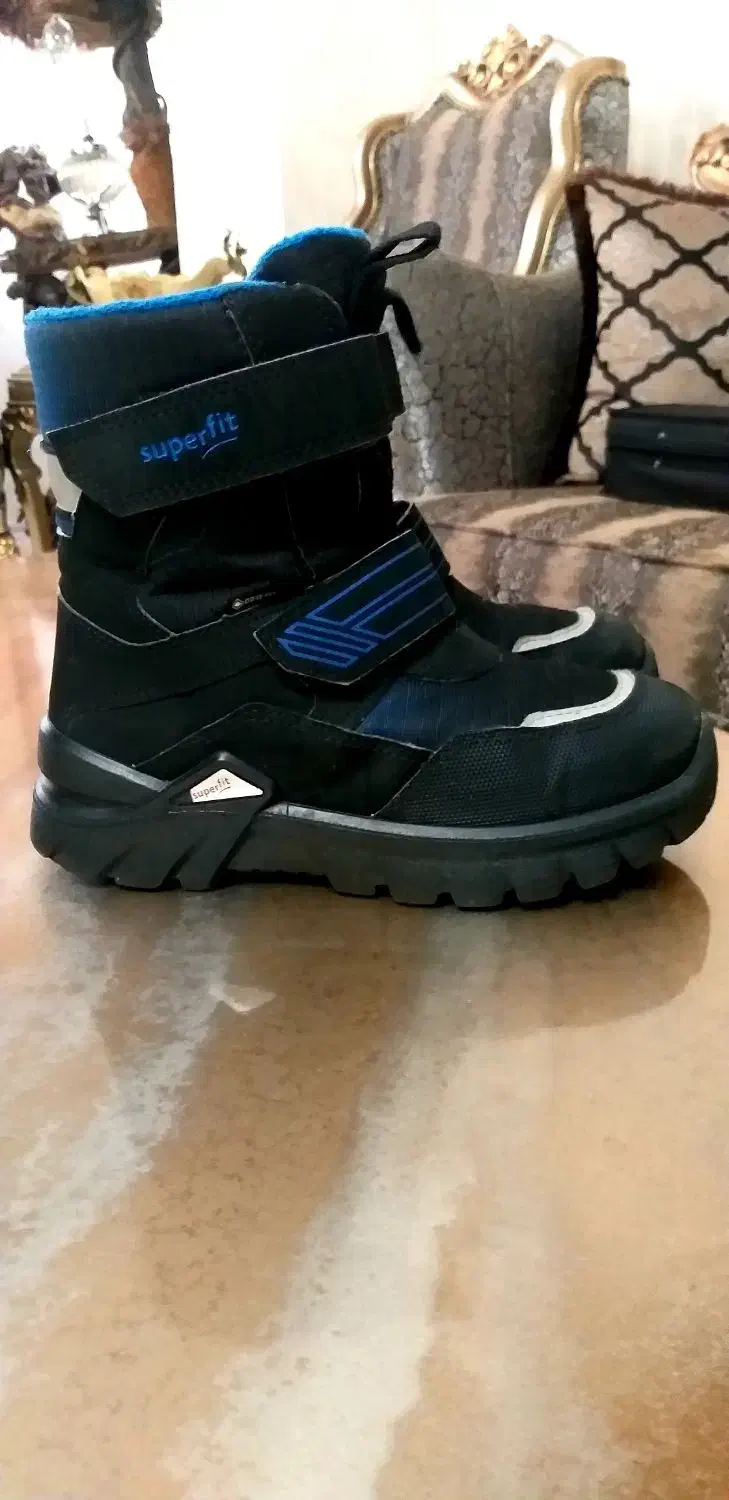 پوتین پسرانه خارجی|کفش و لباس بچه|ارومیه, |دیوار