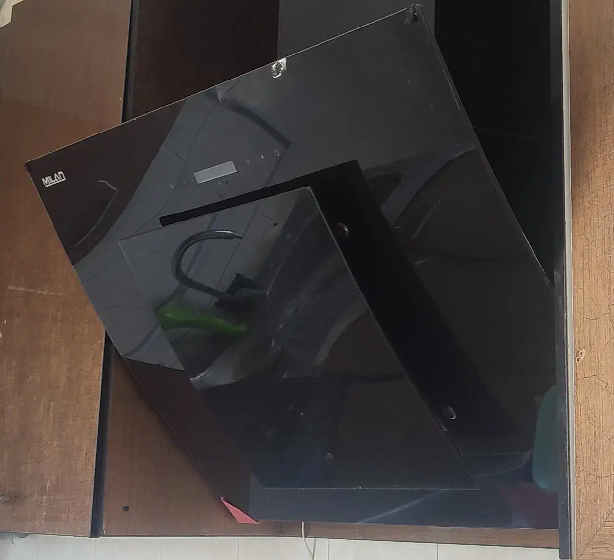 هود|هود|تویسرکان, |دیوار