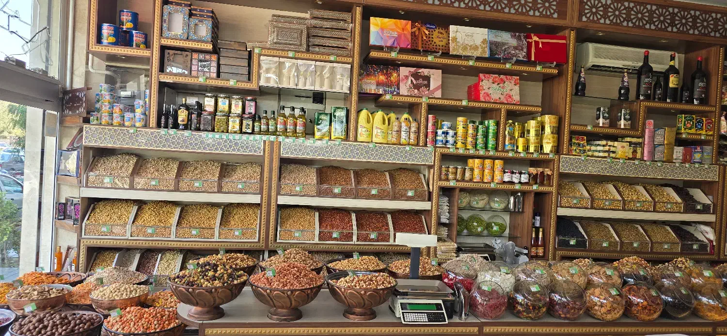 کارگر ساده آقا|استخدام سرایداری و نظافت|تهران, شکوفه|دیوار