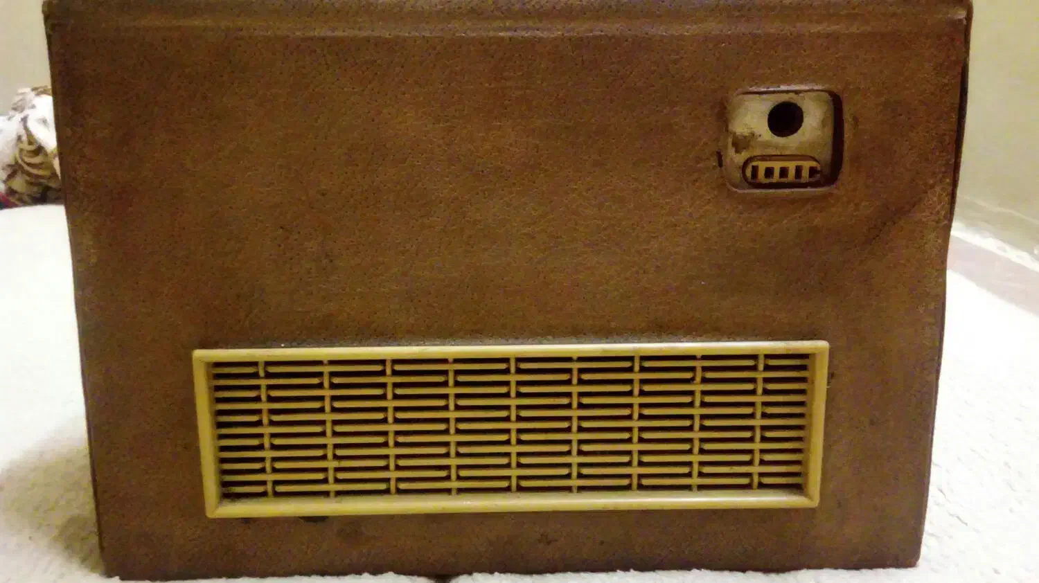 لمپا وسینی برنجی|کلکسیون اشیاء عتیقه|علی‌آباد کتول, |دیوار