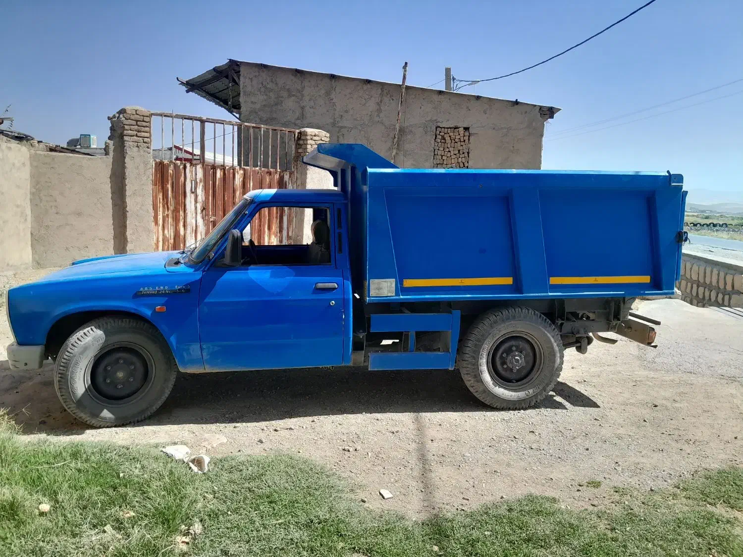 حمل بار بانیسان کمپرسی جکی|خدمات حمل و نقل|بروجرد, |دیوار