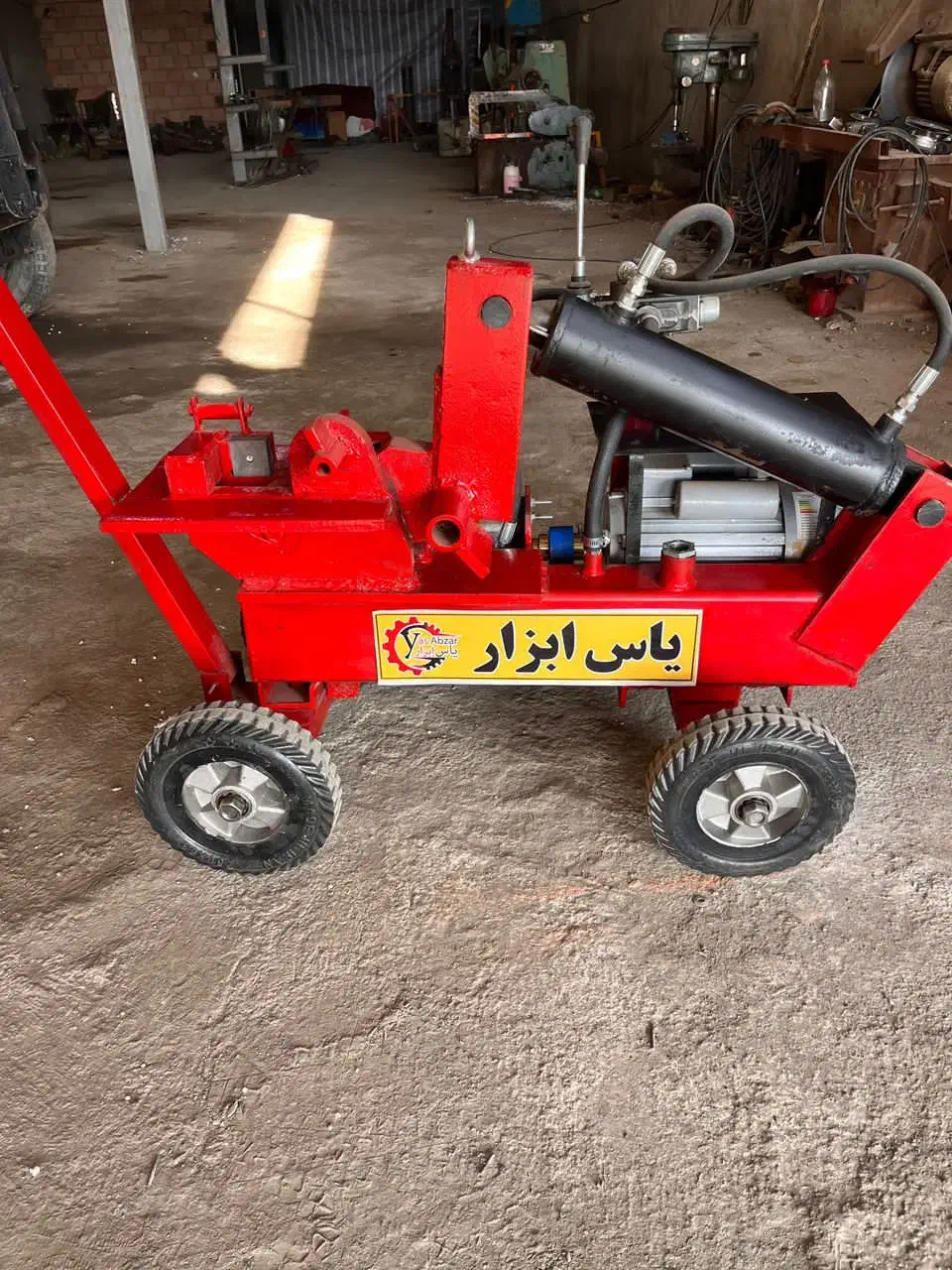 تولید قیچی خم و برش میگرد خاموت زن بالابر|ماشین‌آلات صنعتی|پاکدشت, خاتون آباد|دیوار