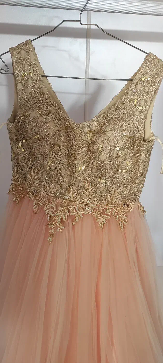 لباس مجلسی بالاتنه کار شده تا سایز ۴۲|لباس|بوشهر, |دیوار