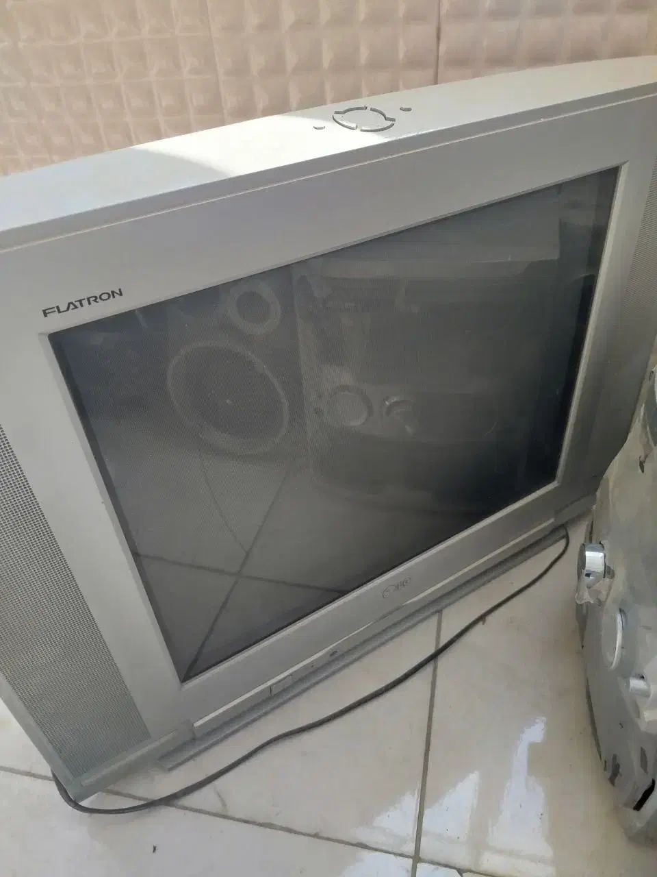 تلویزیون|تلویزیون و پروژکتور|فولادشهر, B2|دیوار