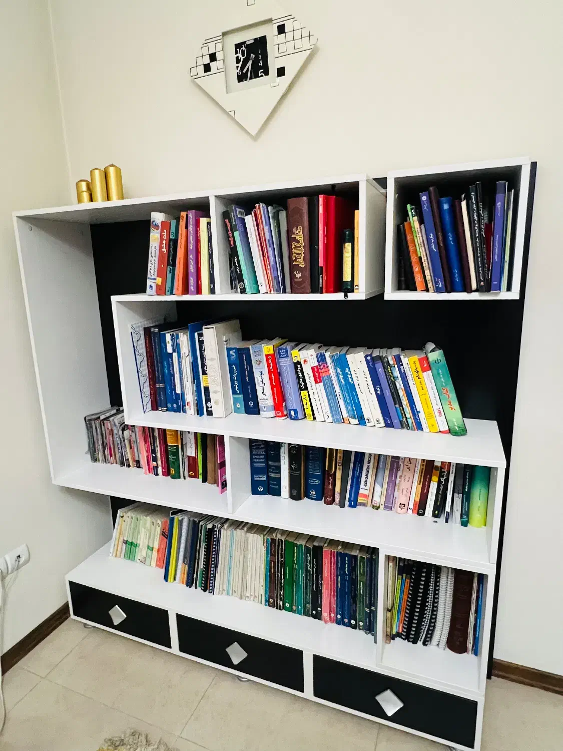 کتابخانه فوری فروشی|کتابخانه، شلف، قفسههای دیواری|کرج, عظیمیه|دیوار