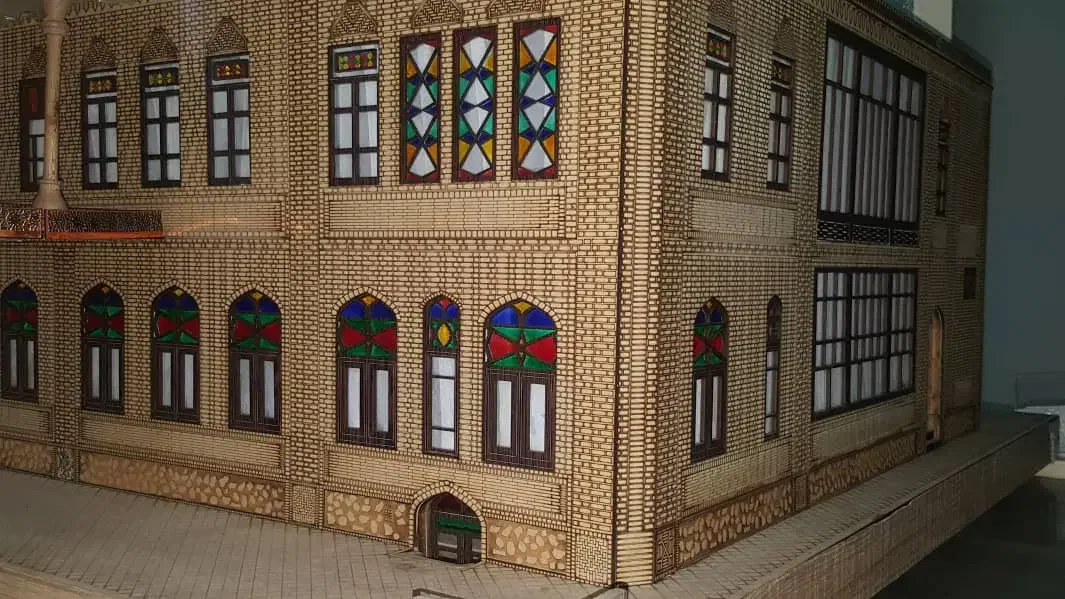 ماکت خانه هنرمندان اصفهان|مجسمه، تندیس، ماکت|اصفهان, ملک|دیوار