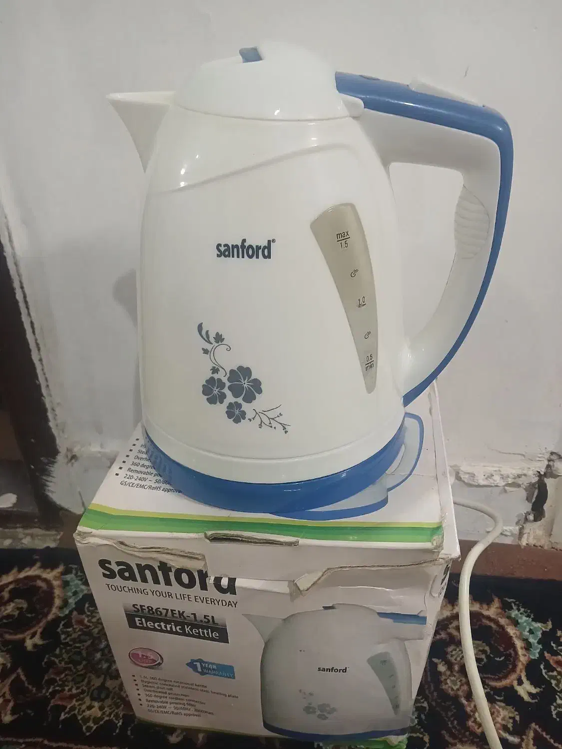 کتری برقی درحدنوی نو|قوری، کتری، قهوهساز دستی|مشهد, هفده شهریور|دیوار