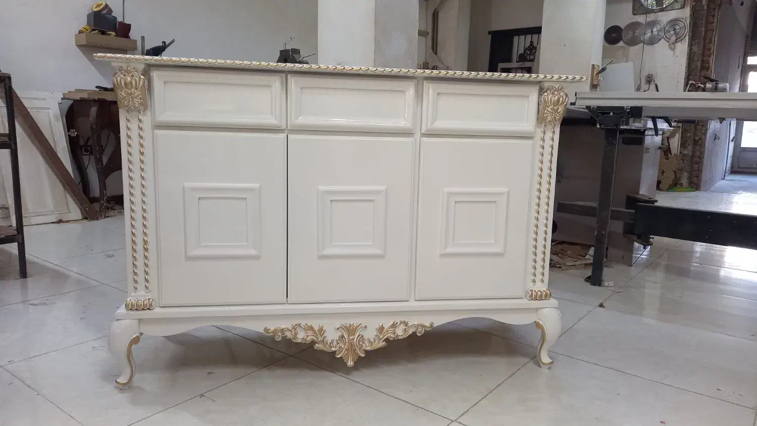 صنایع چوبی برادران مولایی|خدمات پیشه و مهارت|اردبیل, |دیوار