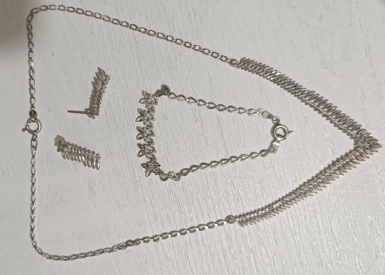 مقداری طلا در حد نو|جواهرات|زنجان, |دیوار