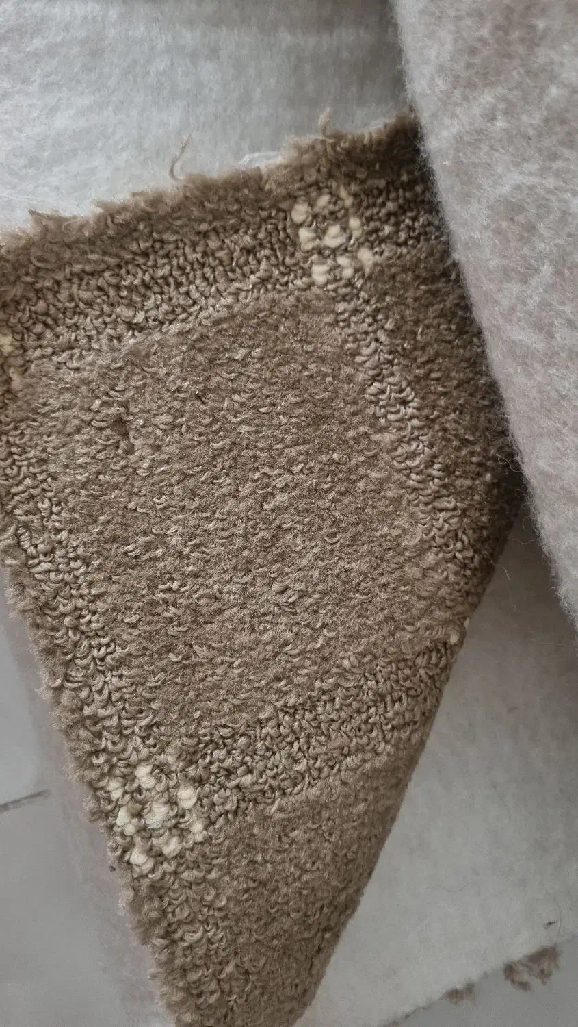 موکت کرم قهوه‌ای|موکت|بندرعباس, |دیوار