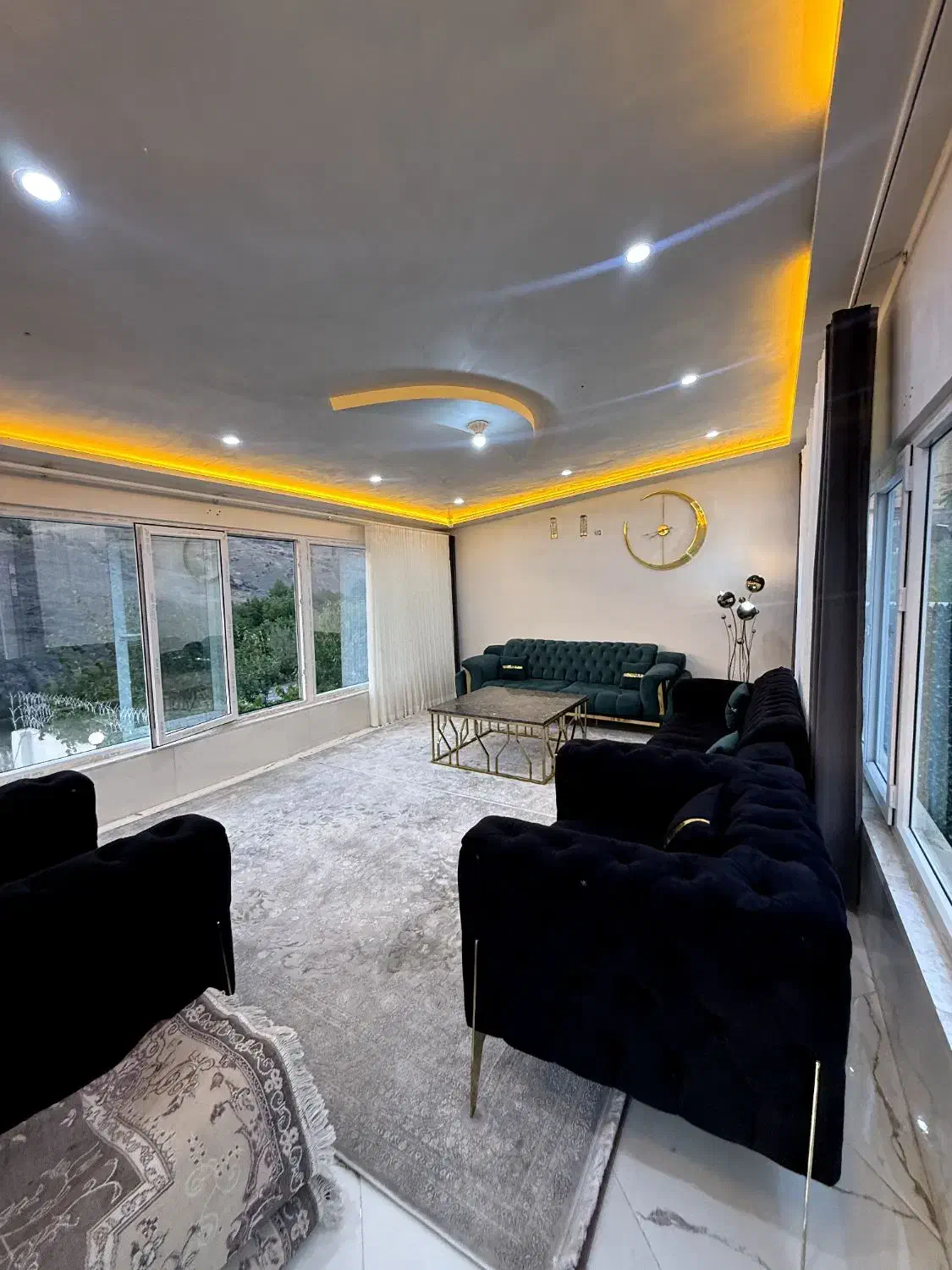 اجاره ویلا باغ لاکچری صلوات اباد|اجارهٔ کوتاه‌مدت ویلا و باغ|سنندج, |دیوار