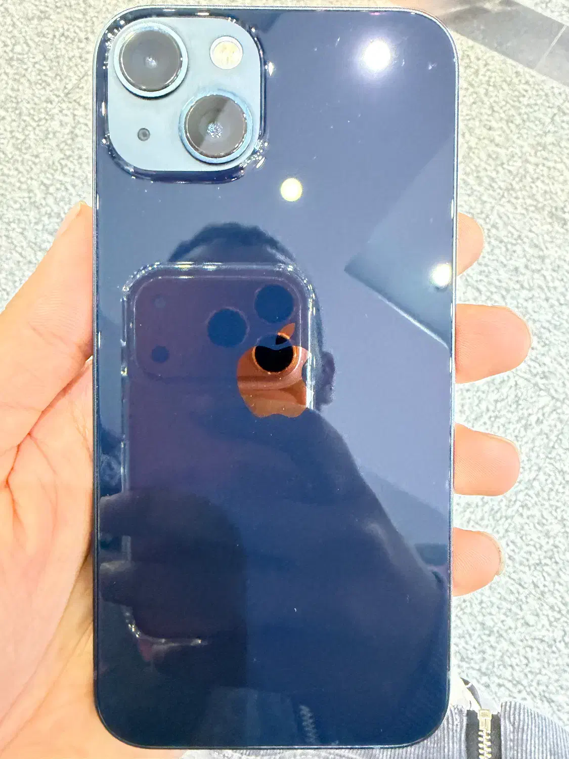 ایفن ۱۳ نرمال ۱۲۸ مشکی|موبایل|قم, کیوانفر|دیوار