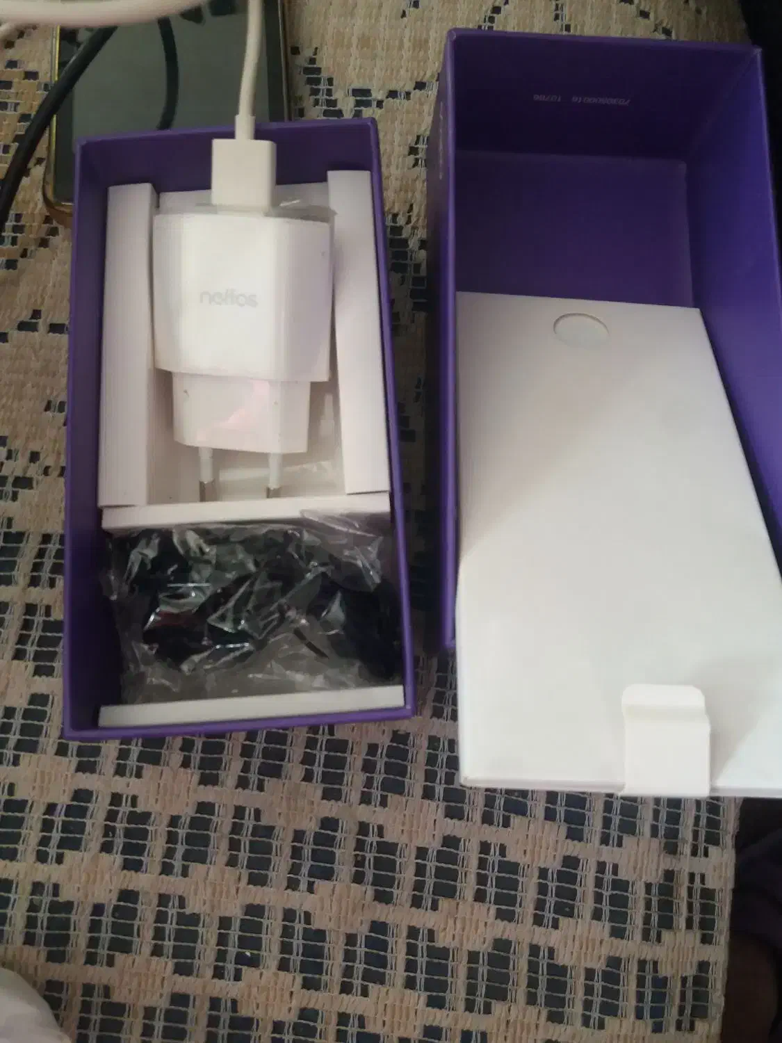 گوشی نفوس فورجی دوسیم نو|موبایل|مرزن‌آباد, |دیوار