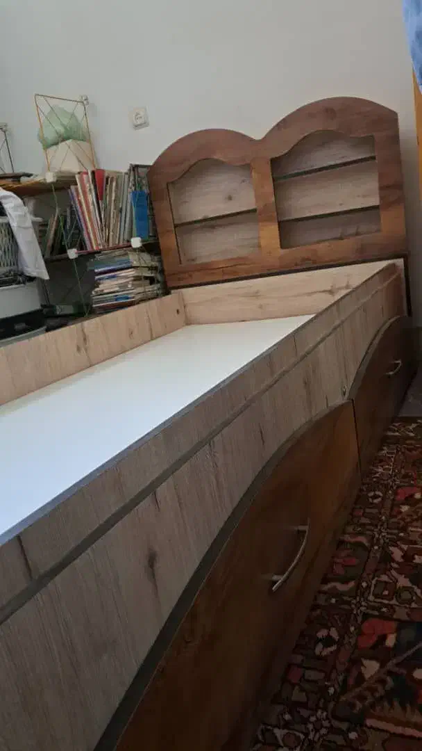 سرویس خواب|تخت و سرویس خواب|شاهین‌شهر, عطار|دیوار