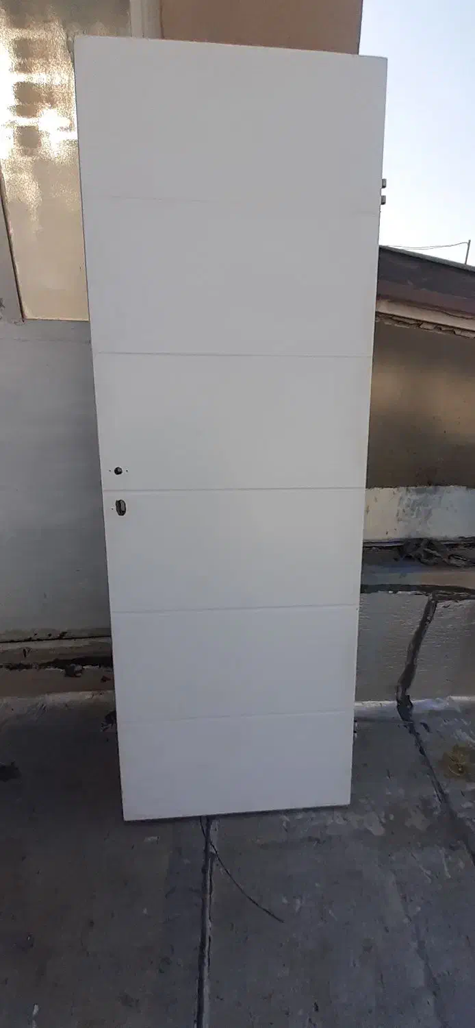 ۳ درب واحدسنگین و محکم در حد نو|مصالح و تجهیزات ساختمان|تهران, ونک|دیوار