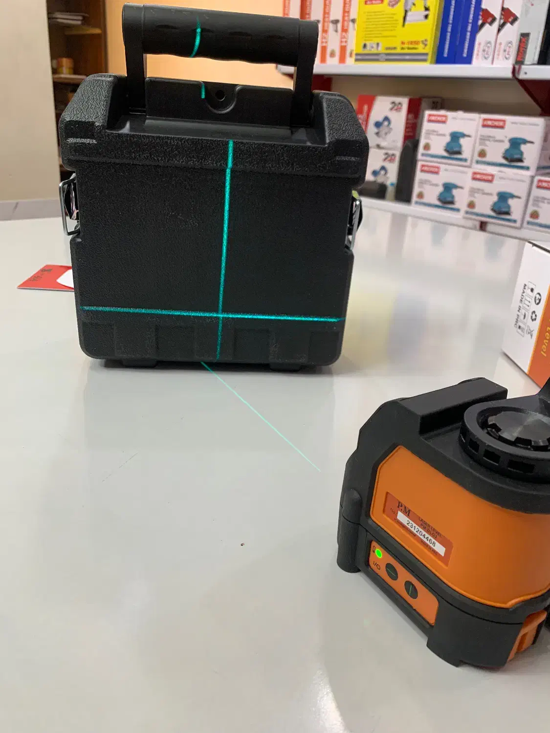 تراز دو خط نور سبز پی ام (گارانتی تعویض)|ابزارآلات|تهران, بهجتآباد|دیوار