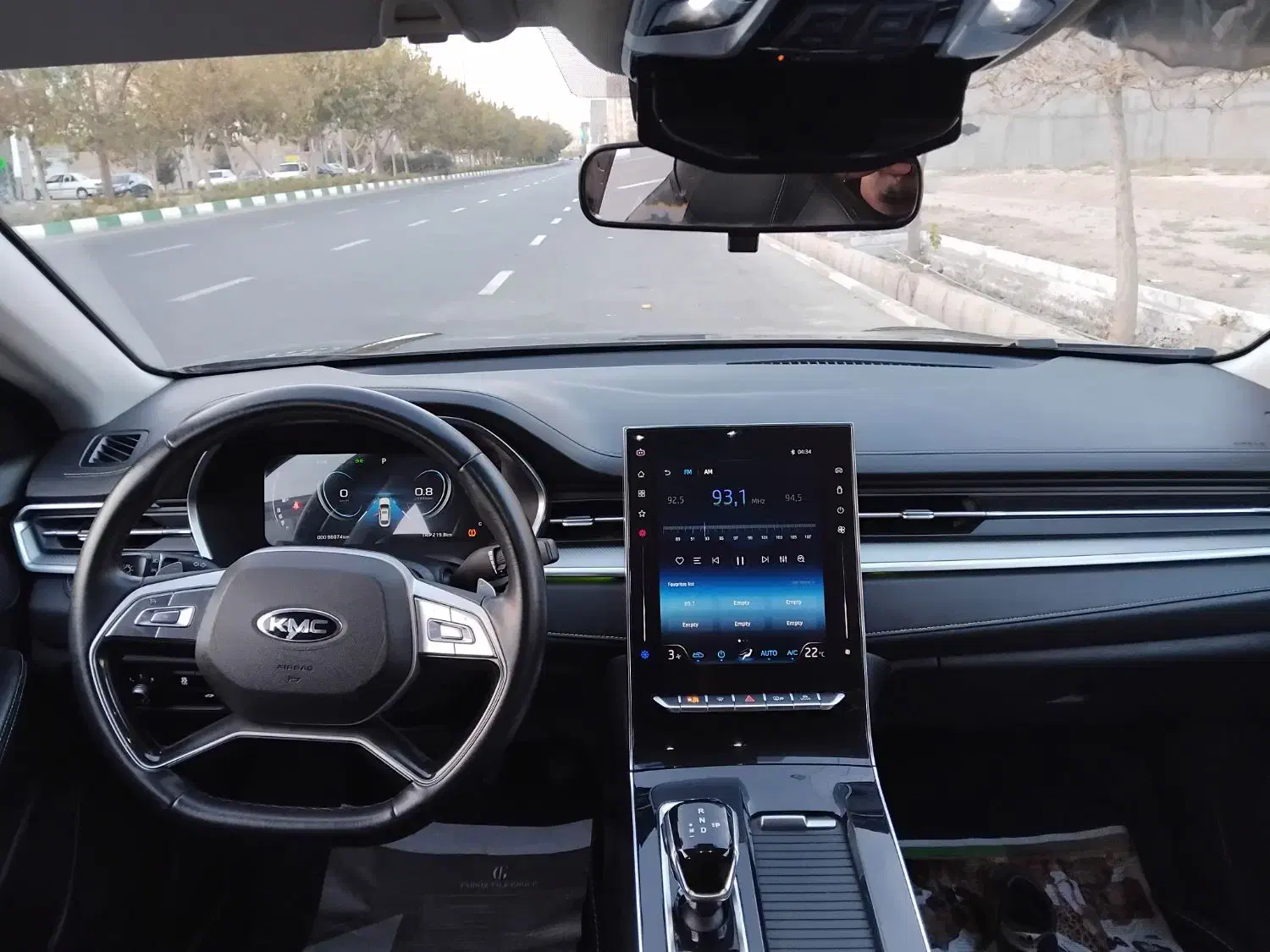 کی ام سی j7 مدل 1402|خودرو سواری و وانت|قم, شاه سید علی|دیوار